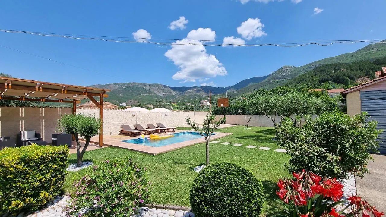 Kallmet Villa Kallmet i Madh