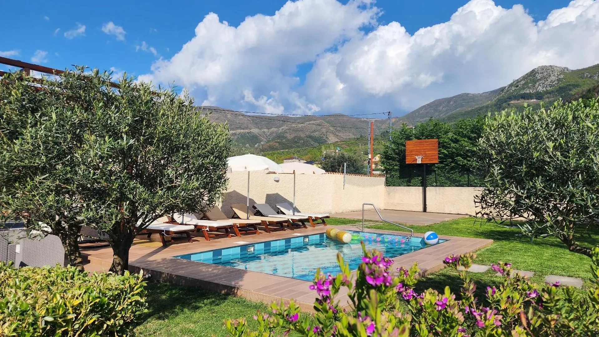 Kallmet Villa Kallmet i Madh