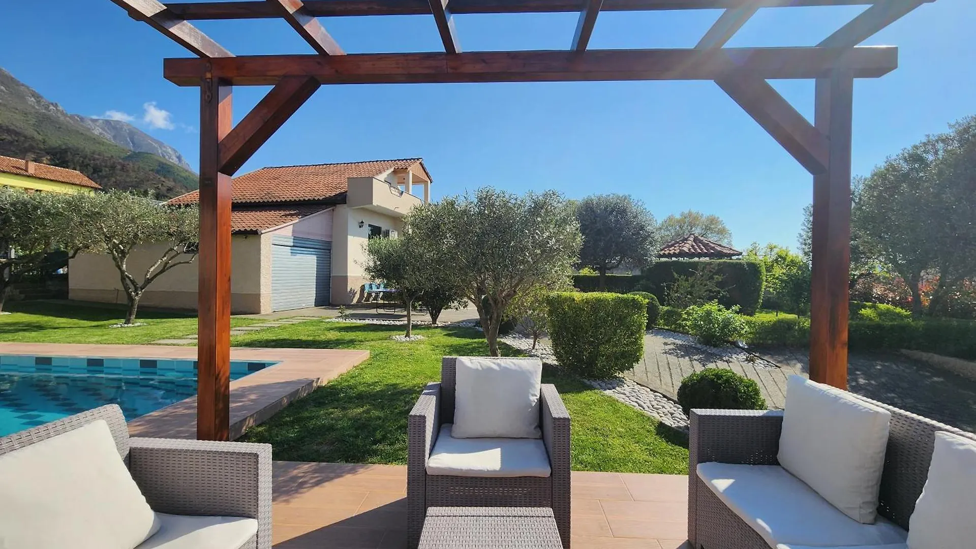 Kallmet Villa Kallmet i Madh
